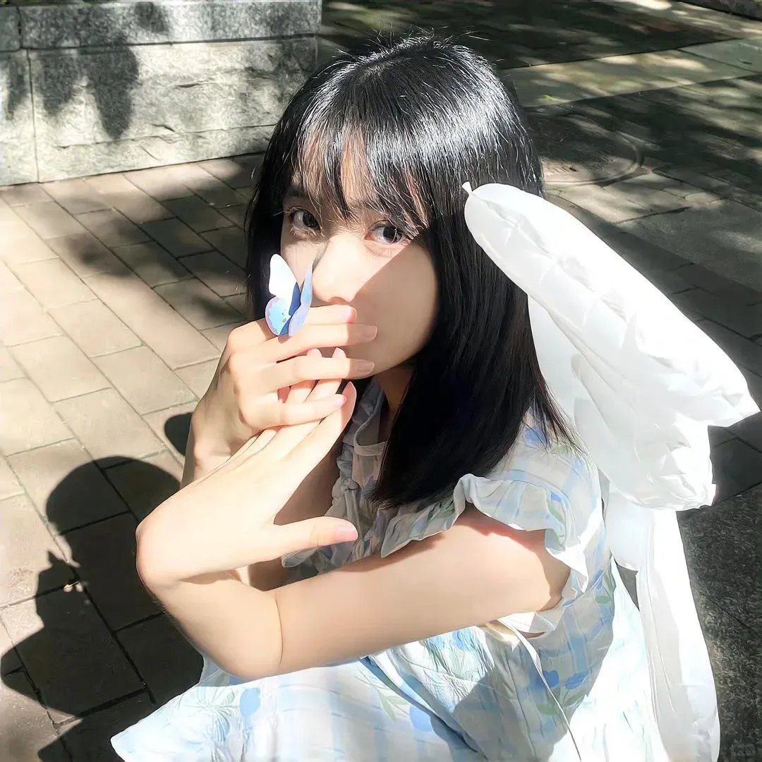 你像上帝一样吻我